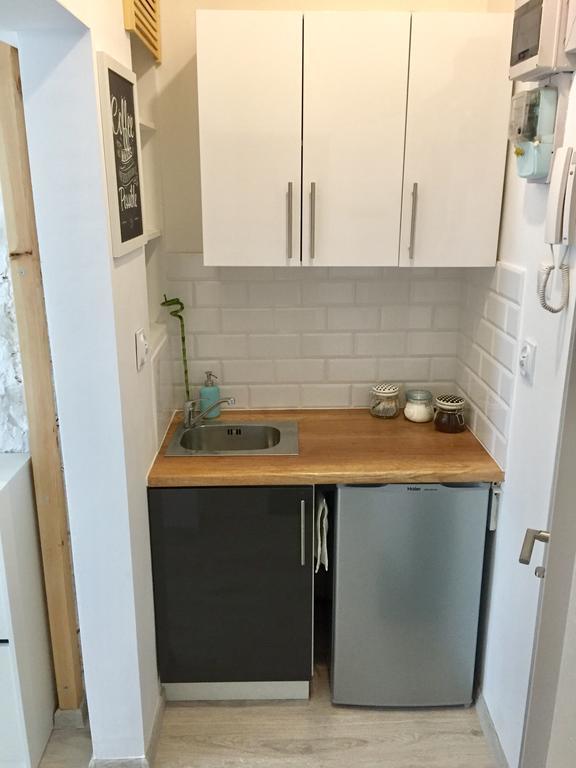 Apartament Zelazna Варшава Екстериор снимка