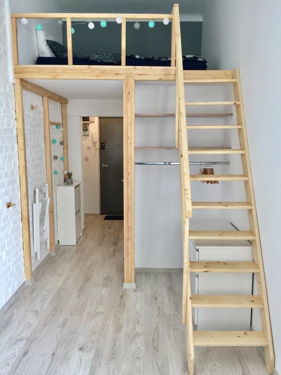 Apartament Zelazna Варшава Екстериор снимка
